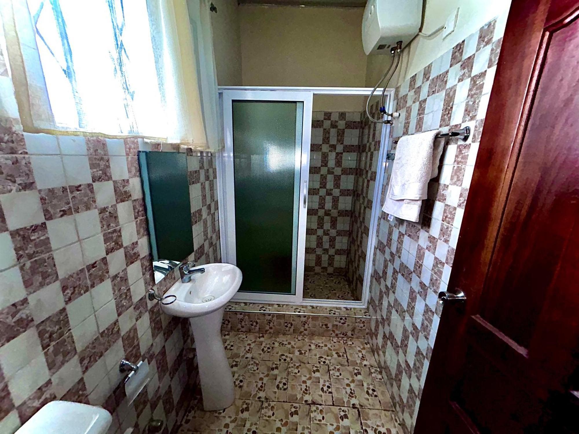 Jessie Hotel Adenta Luaran gambar